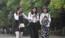 重庆何女士最新爆料,揭秘事件背后惊人真相